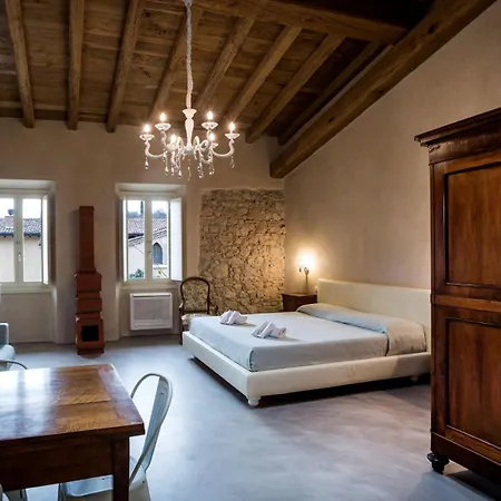 Pratello Farm stay *
