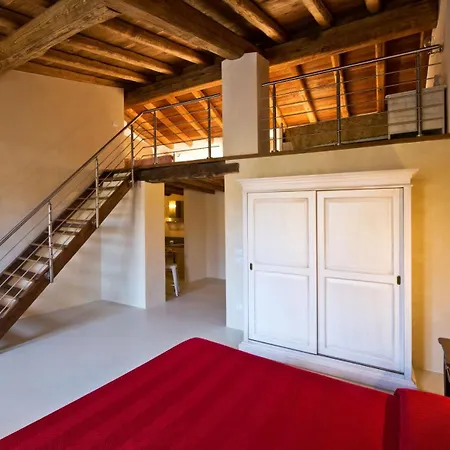 Pratello Alloggio per agriturismo *