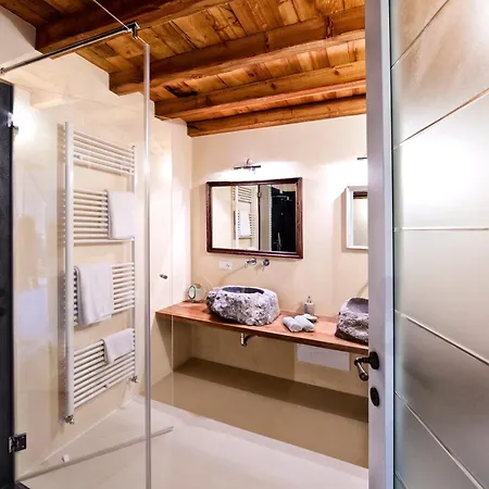 Alloggio per agriturismo Pratello Padenghe sul Garda